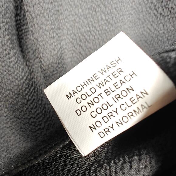 Jon & Anna Black Sleeveless V-Neck Blouse Tank Top Size XL NEW - Picture 7 of 8